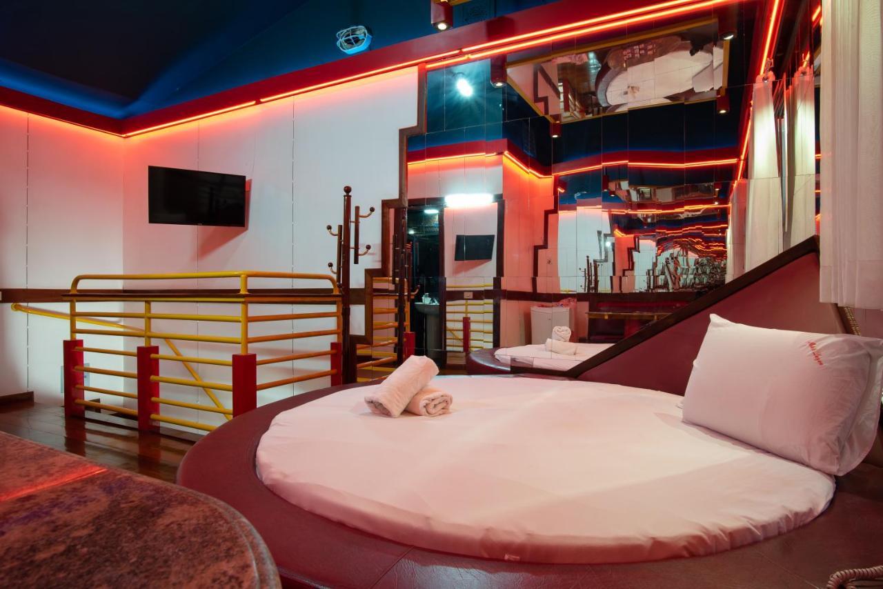 Motel Fantasy 5 Belo Horizonte Extérieur photo